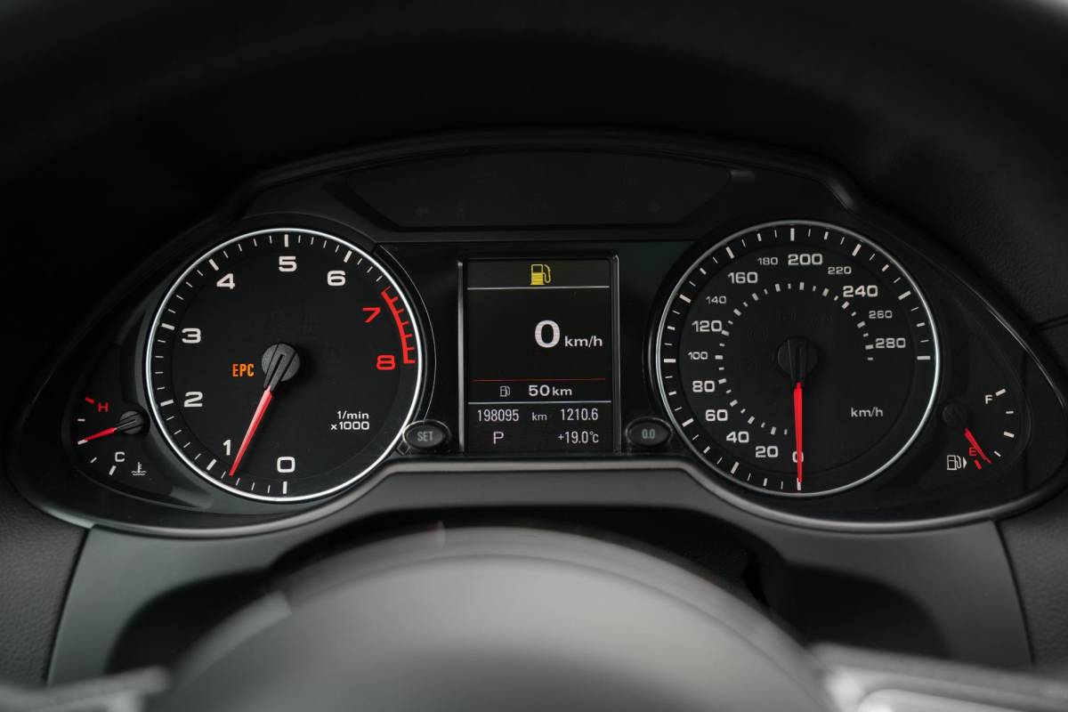Audi Q5 Audi Q5 3.2 TFSI quattro S Edition S Line Cruise B&O Leer Elektrische Stoelen SQ5 Look