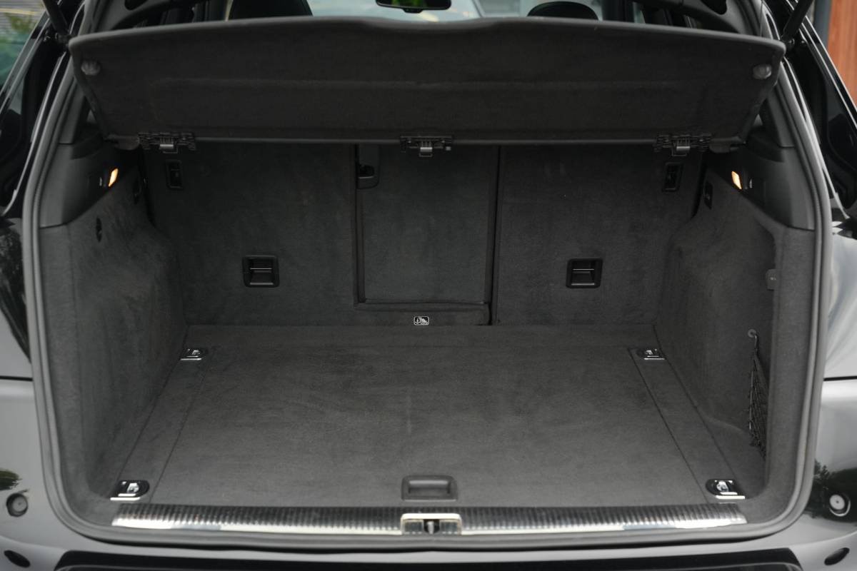 Audi Q5 Audi Q5 3.2 TFSI quattro S Edition S Line Cruise B&O Leer Elektrische Stoelen SQ5 Look
