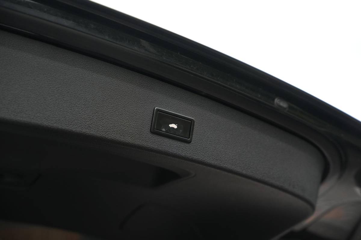 Audi Q5 Audi Q5 3.2 TFSI quattro S Edition S Line Cruise B&O Leer Elektrische Stoelen SQ5 Look