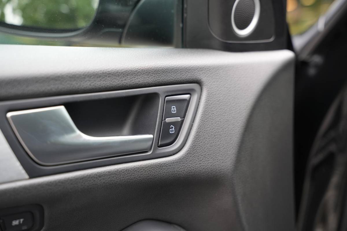 Audi Q5 Audi Q5 3.2 TFSI quattro S Edition S Line Cruise B&O Leer Elektrische Stoelen SQ5 Look