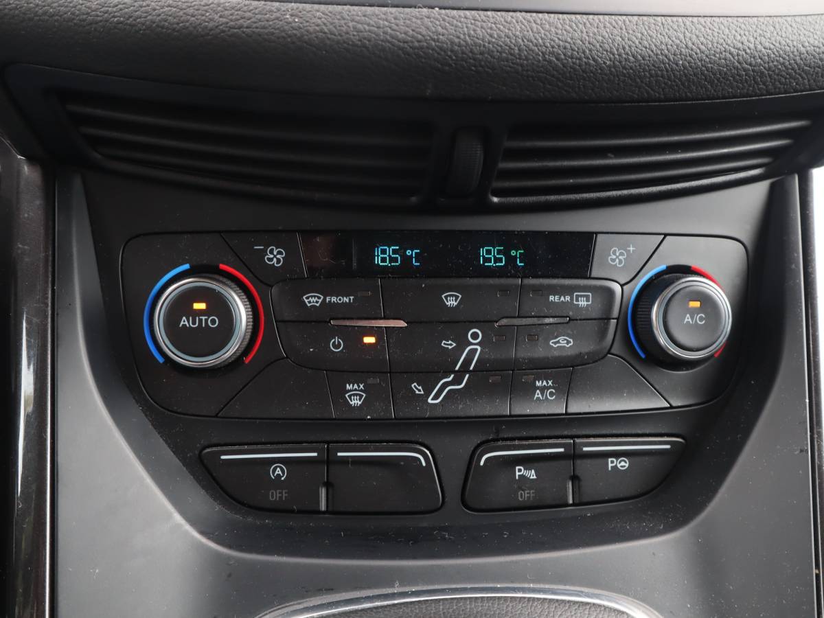 Ford C-MAX Ford C-Max 1.0 Titanium 125 PK / Trekhaak