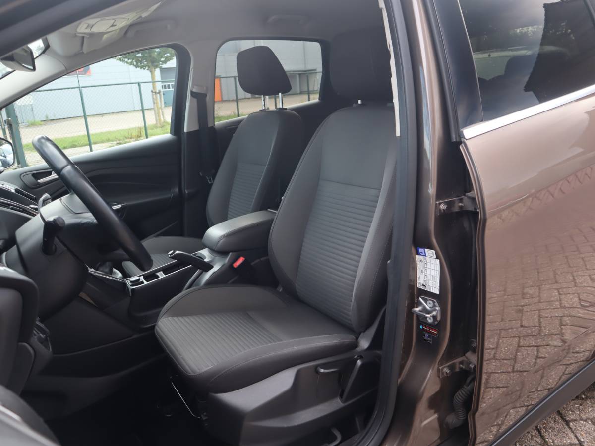 Ford C-MAX Ford C-Max 1.0 Titanium 125 PK / Trekhaak