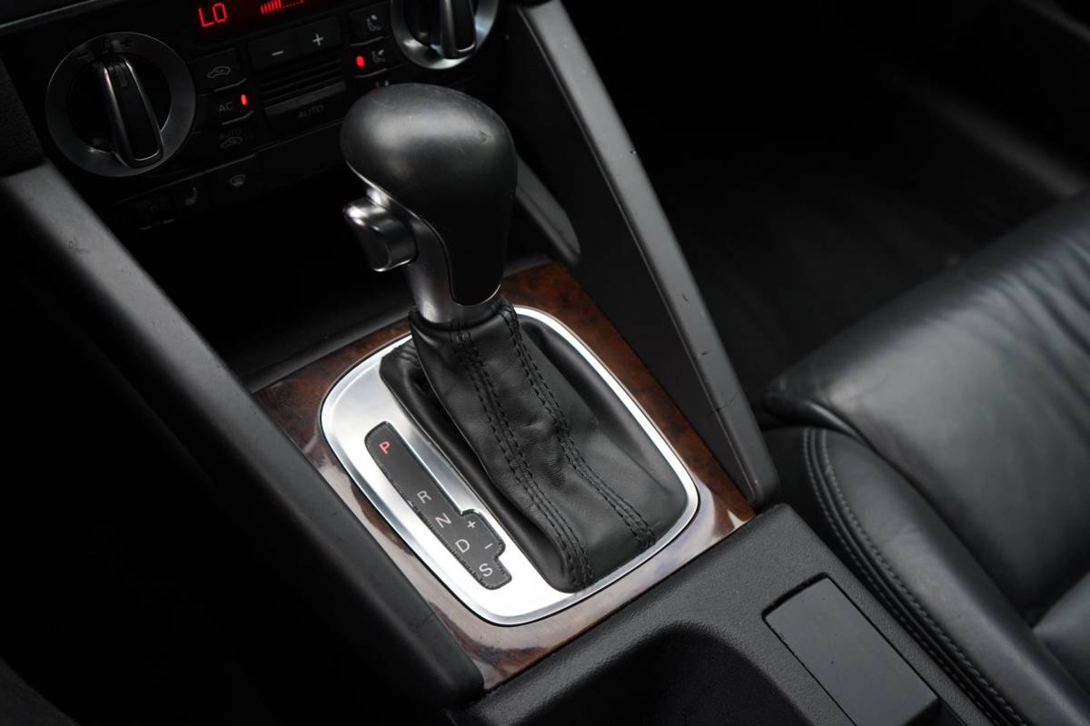 Audi A3 Audi A3 Sportback 1.4 TFSI Attraction, Leder, Navigatie, NAP