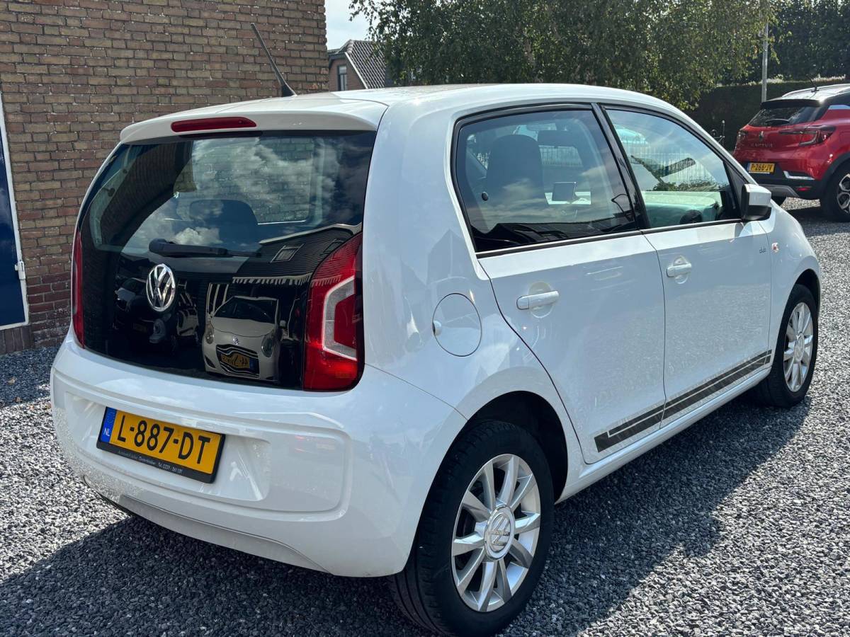Volkswagen up! Volkswagen Up! 1.0 high up! Club BlueMotion|Airco|Stoelverwarming|Elek spiegels|