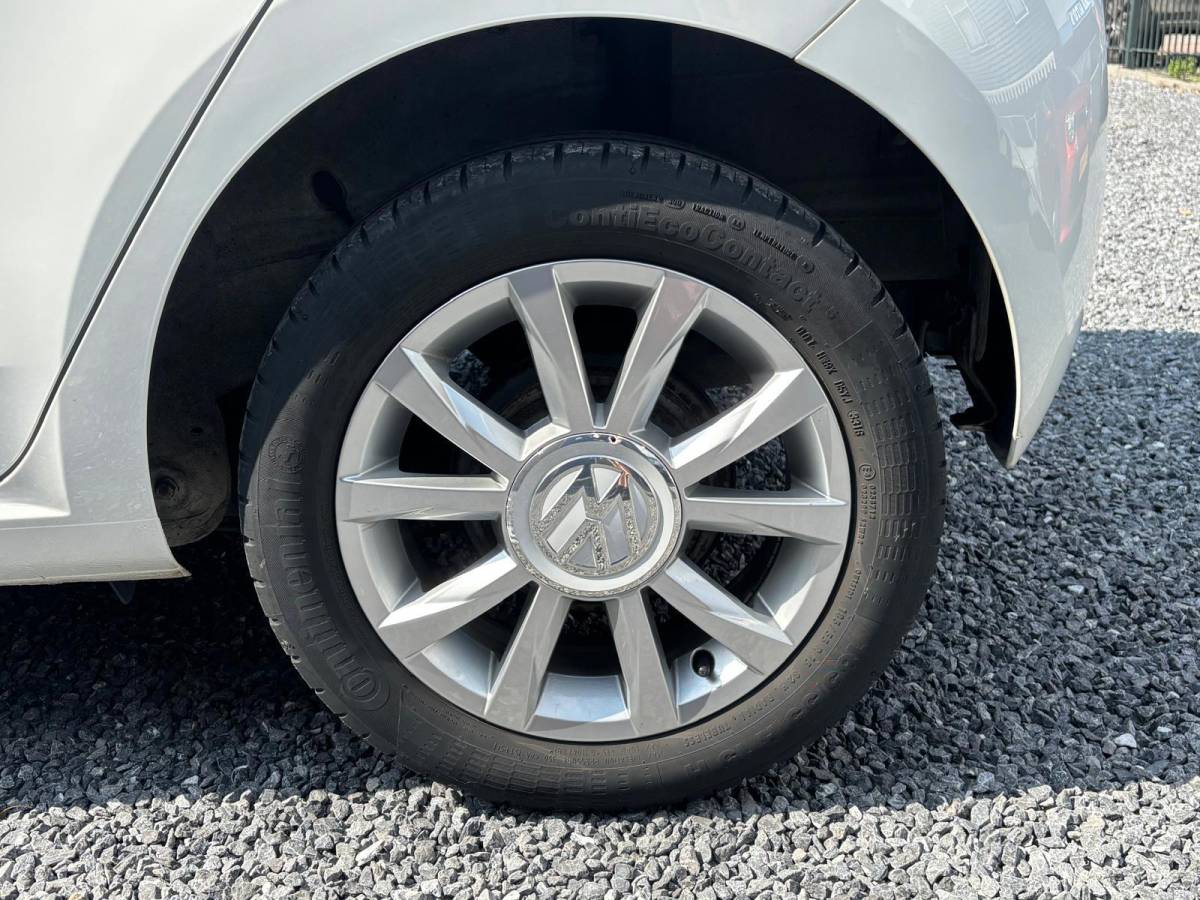 Volkswagen up! Volkswagen Up! 1.0 high up! Club BlueMotion|Airco|Stoelverwarming|Elek spiegels|