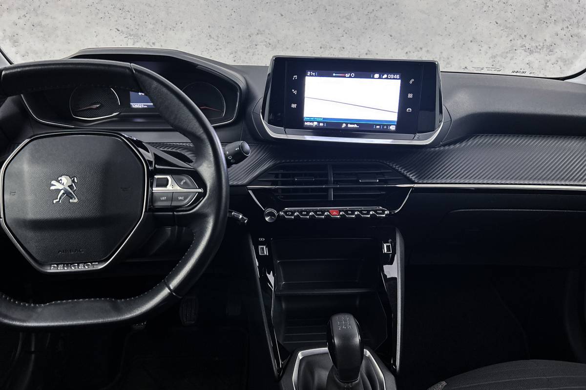 Peugeot 208 Peugeot 208 1.2 PureTech Blue Lease Active | Cruise control | Apple Carplay