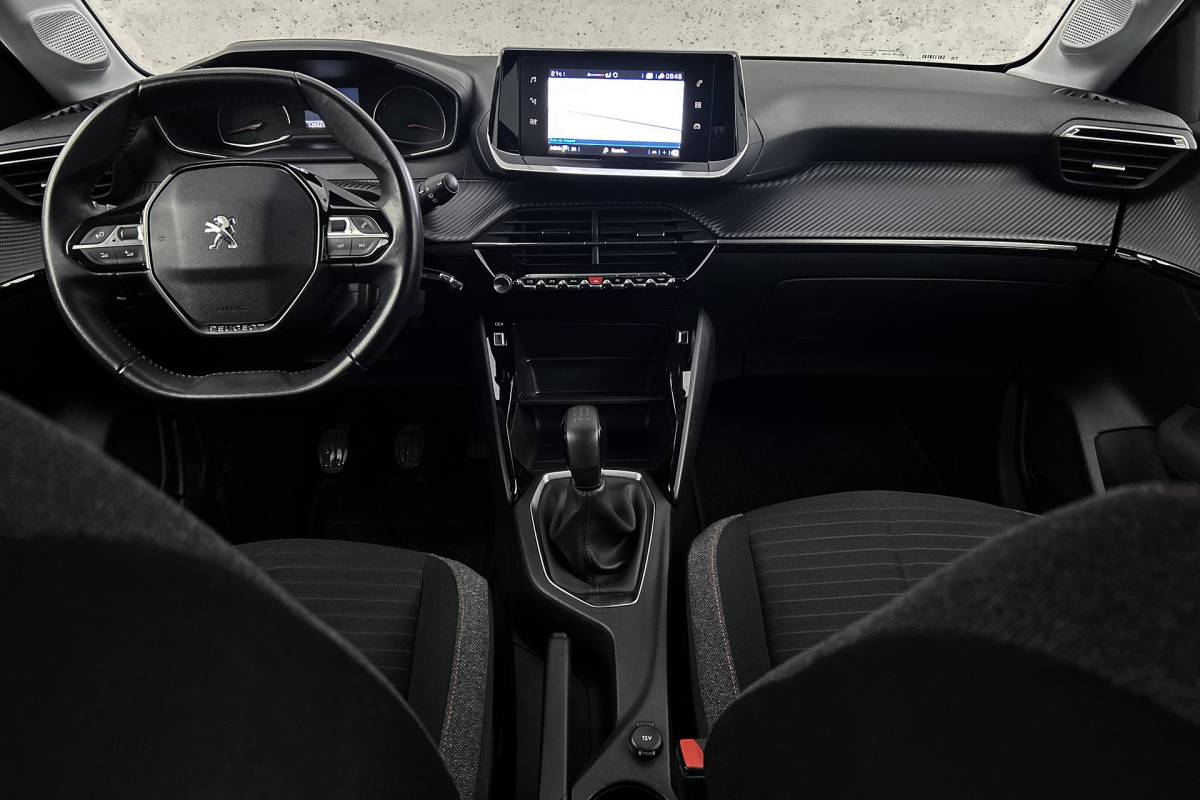 Peugeot 208 Peugeot 208 1.2 PureTech Blue Lease Active | Cruise control | Apple Carplay
