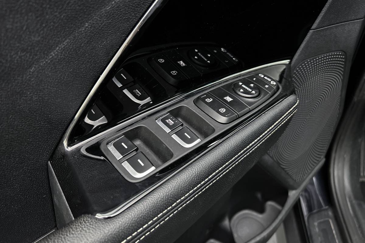 Kia e-Niro Kia e-Niro Edition 64 kWh | Stoelverwarming | Half lederen bekleding | Camera
