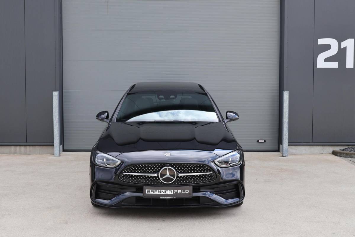 Mercedes-Benz C-Klasse Mercedes C-klasse Estate 220 d AMG Line / Panoramadak / Burmester Surround / Massage Stoelen / Night Pakket / Trekhaak Wegklapbaar