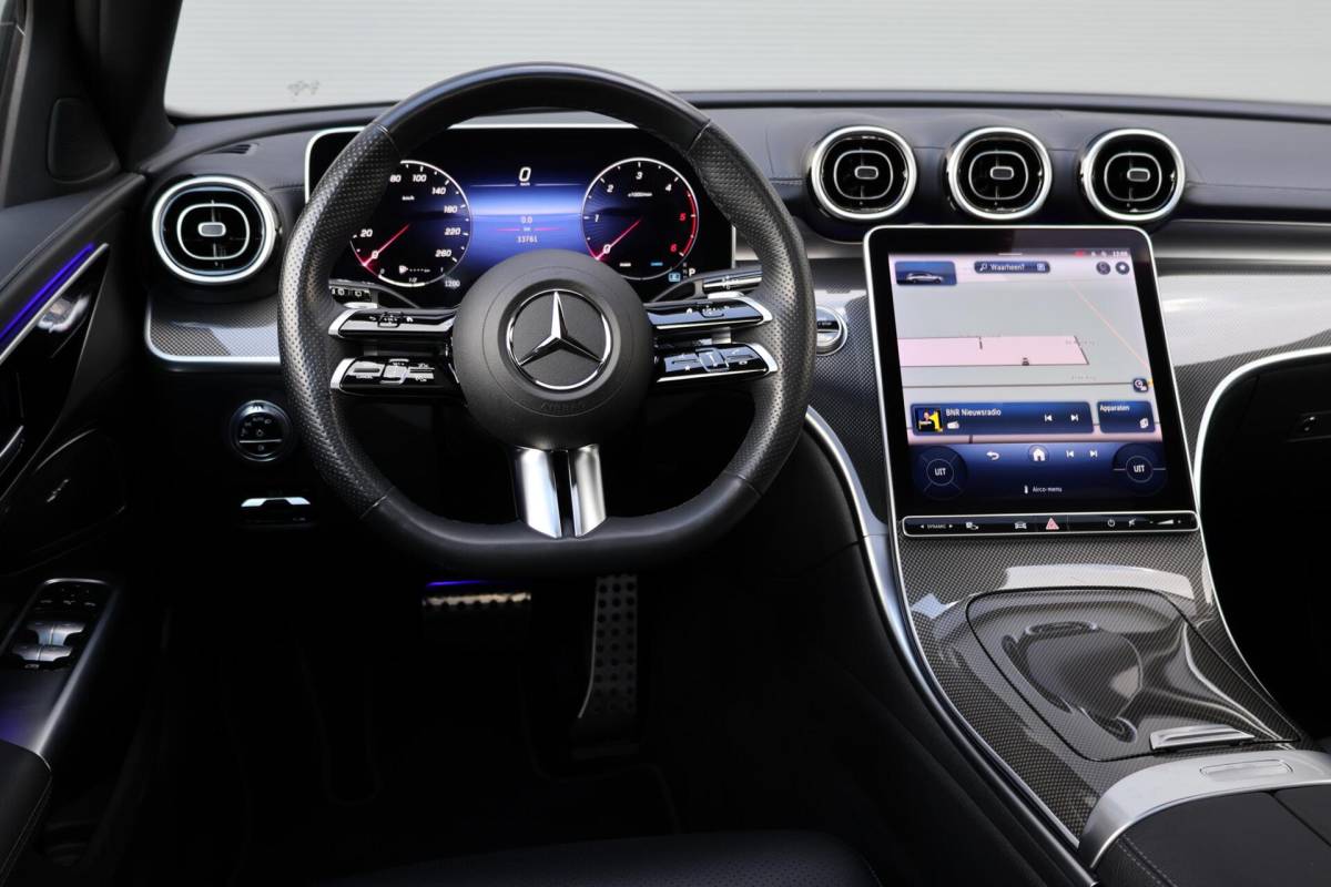Mercedes-Benz C-Klasse Mercedes C-klasse Estate 220 d AMG Line / Panoramadak / Burmester Surround / Massage Stoelen / Night Pakket / Trekhaak Wegklapbaar