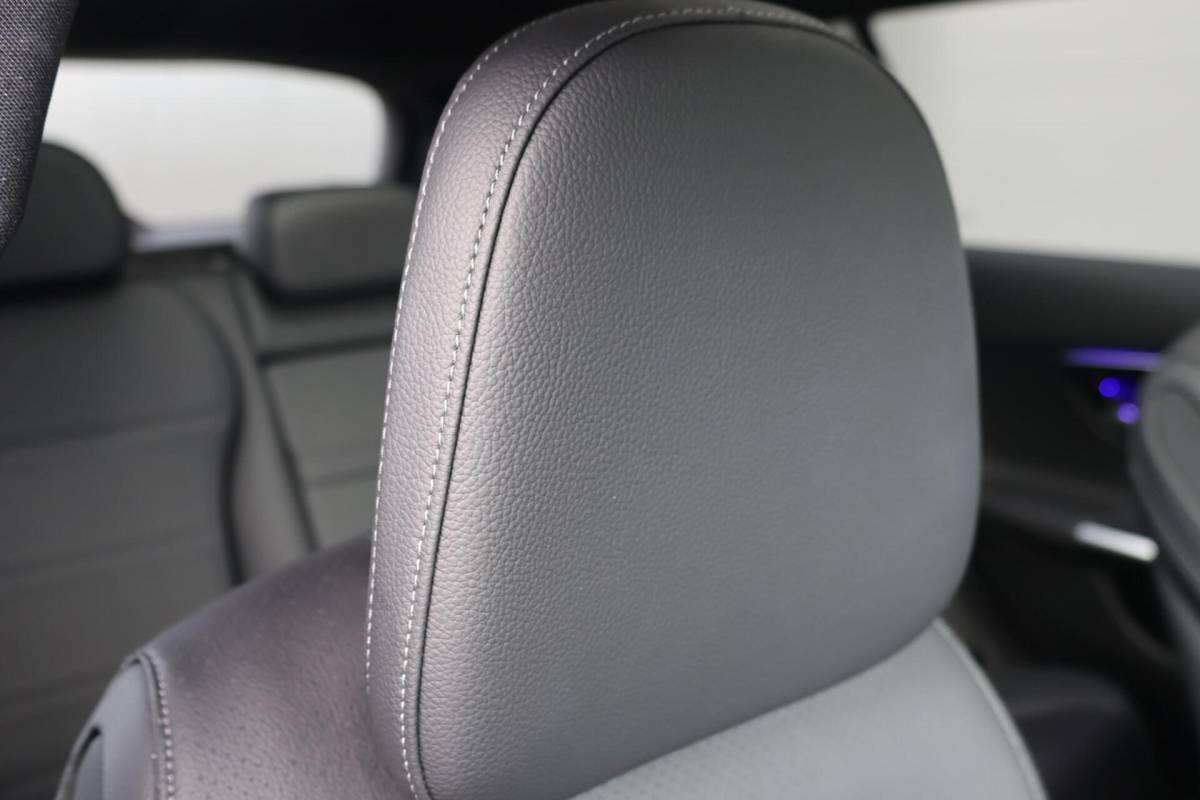 Mercedes-Benz C-Klasse Mercedes C-klasse Estate 220 d AMG Line / Panoramadak / Burmester Surround / Massage Stoelen / Night Pakket / Trekhaak Wegklapbaar