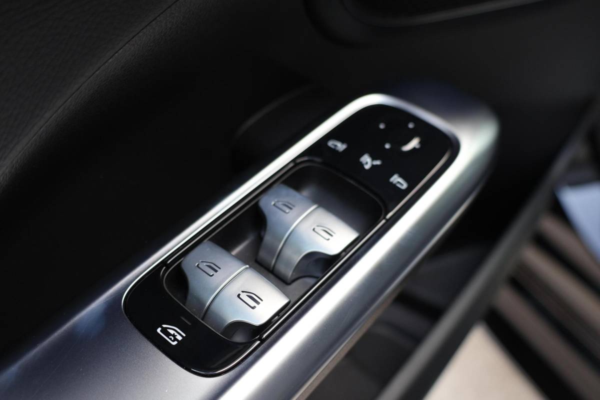 Mercedes-Benz C-Klasse Mercedes C-klasse Estate 220 d AMG Line / Panoramadak / Burmester Surround / Massage Stoelen / Night Pakket / Trekhaak Wegklapbaar