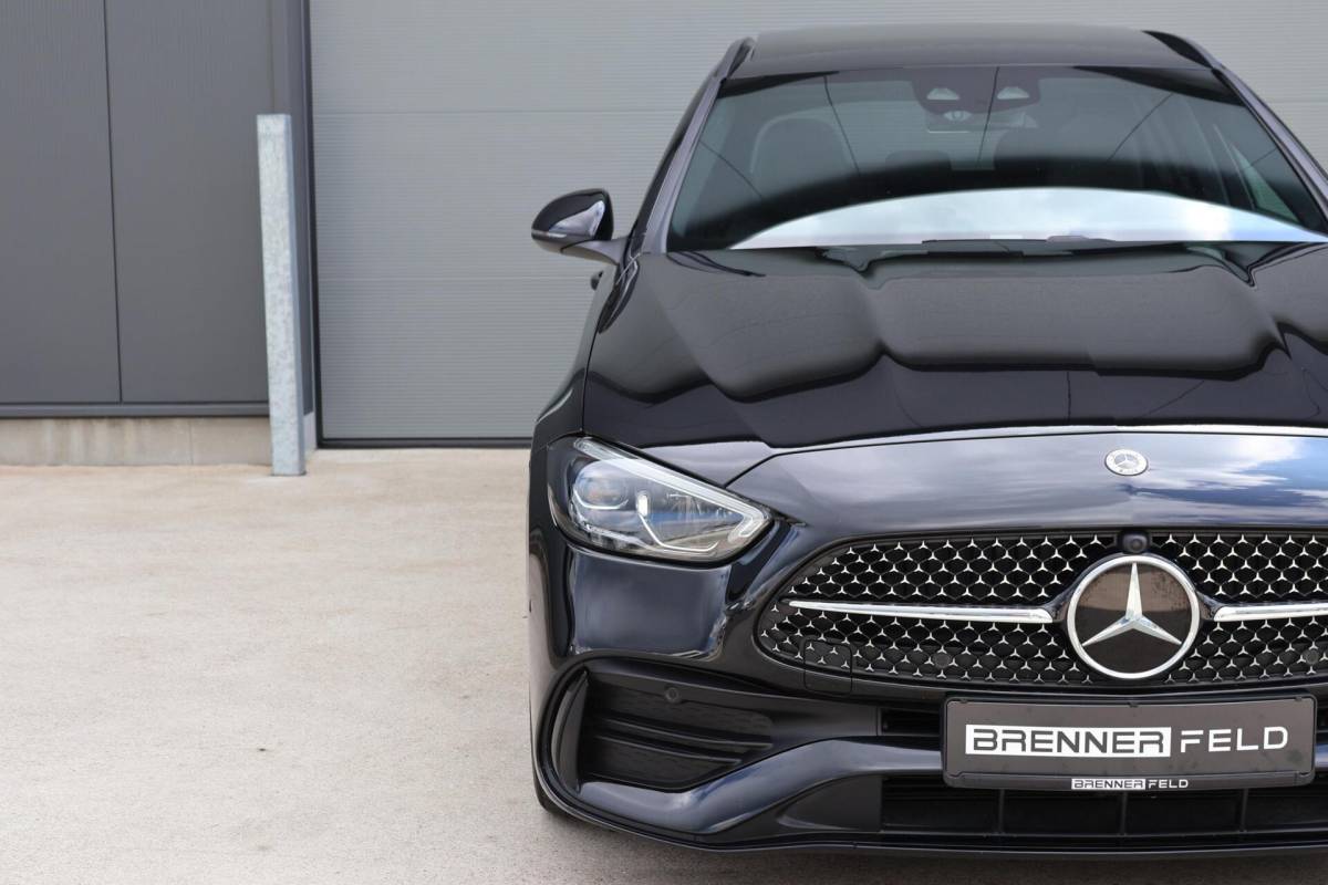 Mercedes-Benz C-Klasse Mercedes C-klasse Estate 220 d AMG Line / Panoramadak / Burmester Surround / Massage Stoelen / Night Pakket / Trekhaak Wegklapbaar