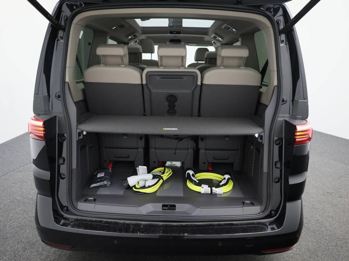 Volkswagen Multivan Volkswagen Bedrijfswagens Multivan Bulli Edition 1.5 eHybrid DSG 4Motion L2 725785