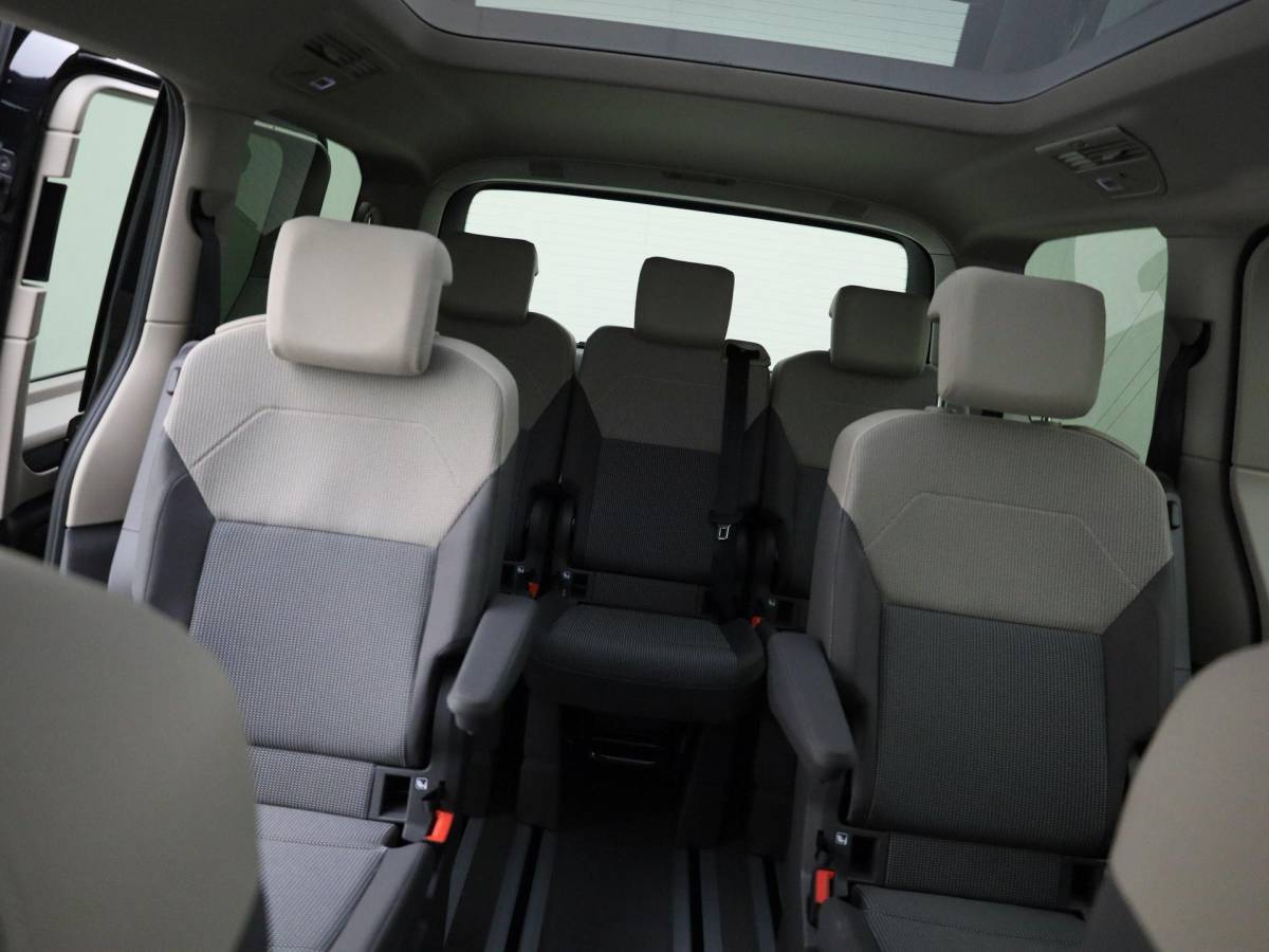 Volkswagen Multivan Volkswagen Bedrijfswagens Multivan Bulli Edition 1.5 eHybrid DSG 4Motion L2 725785