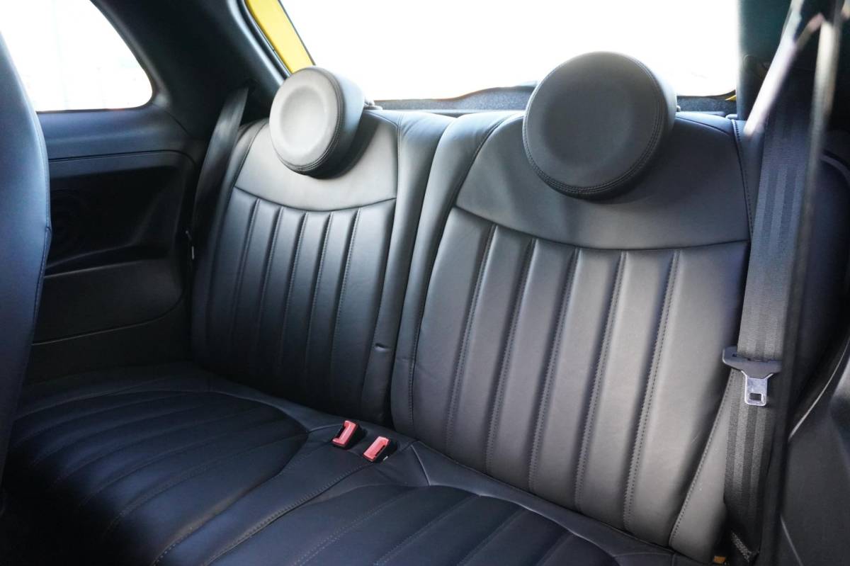 Fiat 500 Fiat 500 1.4 T-Jet Abarth Competizione 595 Automaat | 91.000KM | NL auto | Vol opties | 180PK | Inruil mogelijk