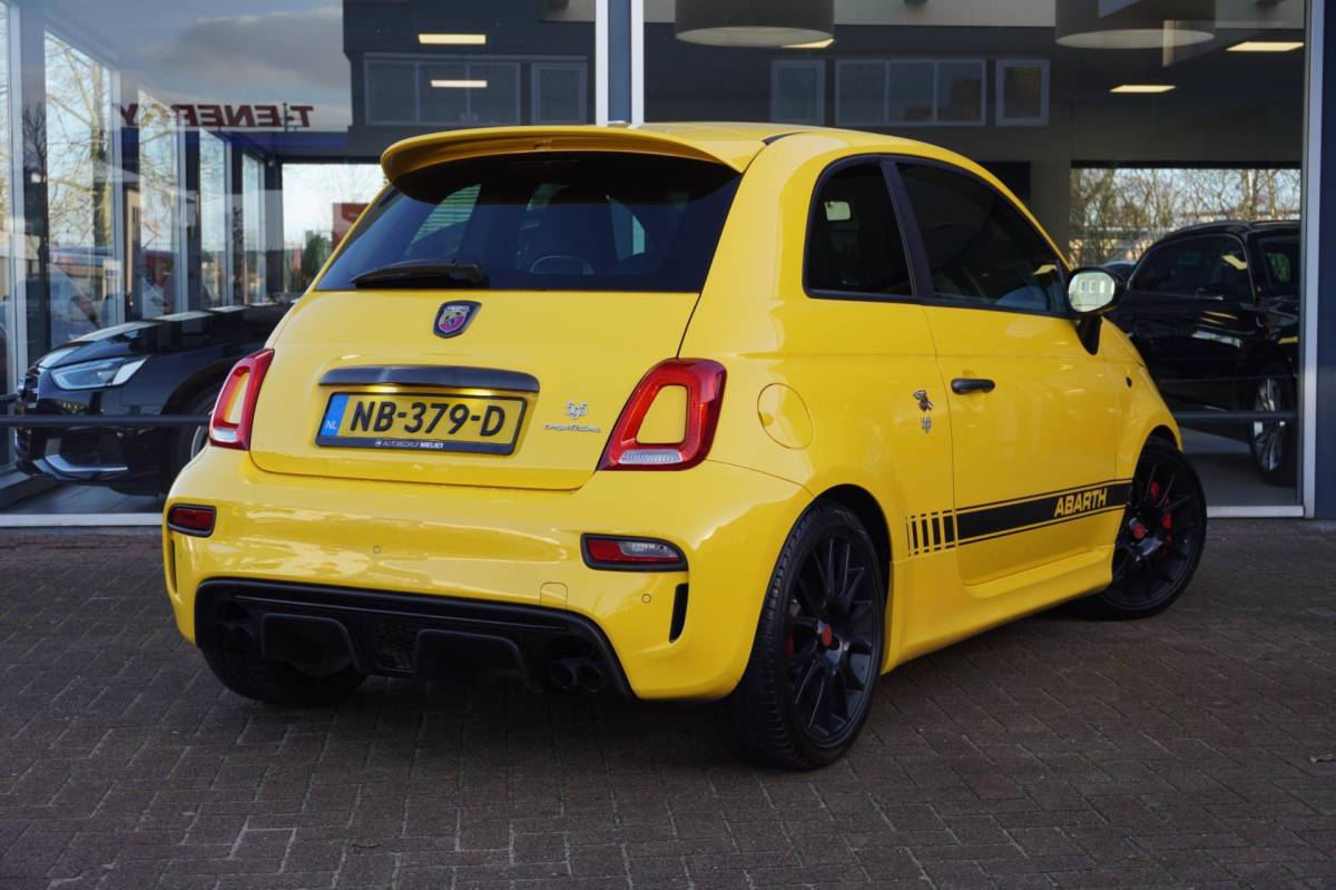 Fiat 500 Fiat 500 1.4 T-Jet Abarth Competizione 595 Automaat | 91.000KM | NL auto | Vol opties | 180PK | Inruil mogelijk