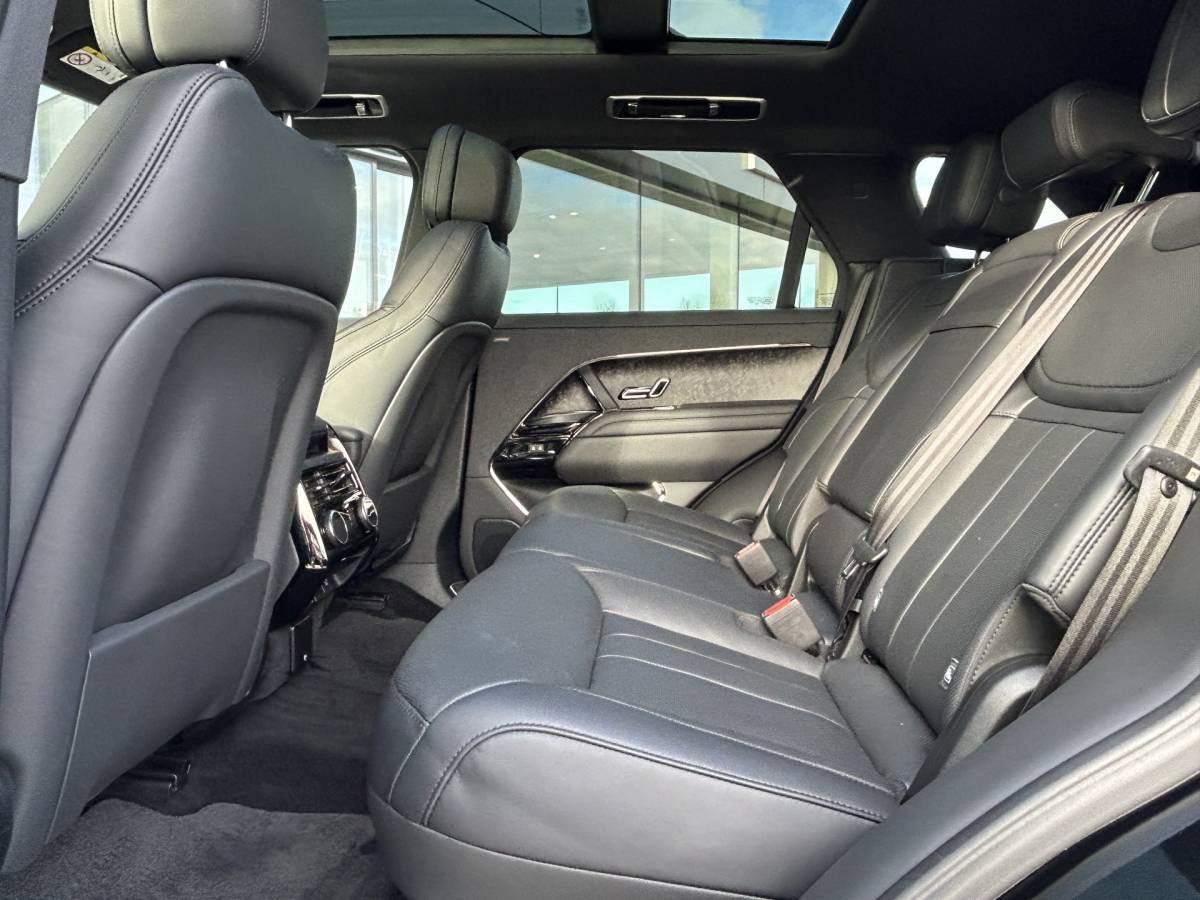 Land Rover Range Rover Sport Land Rover Range Rover Sport 3.0 P440e Dynamic HSE | Nieuw door ons geleverd | Geklimatiseerde voorstoelen |