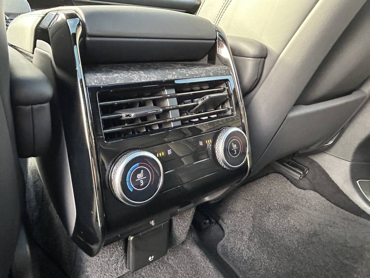 Land Rover Range Rover Sport Land Rover Range Rover Sport 3.0 P440e Dynamic HSE | Nieuw door ons geleverd | Geklimatiseerde voorstoelen |