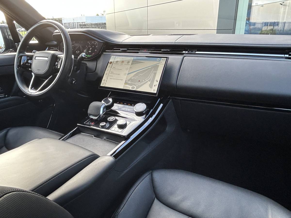 Land Rover Range Rover Sport Land Rover Range Rover Sport 3.0 P440e Dynamic HSE | Nieuw door ons geleverd | Geklimatiseerde voorstoelen |