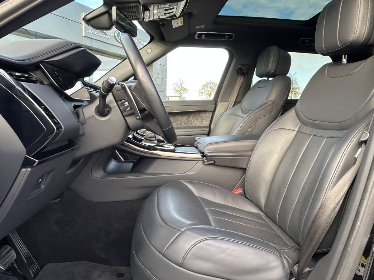 Land Rover Range Rover Sport Land Rover Range Rover Sport 3.0 P440e Dynamic HSE | Nieuw door ons geleverd | Geklimatiseerde voorstoelen |