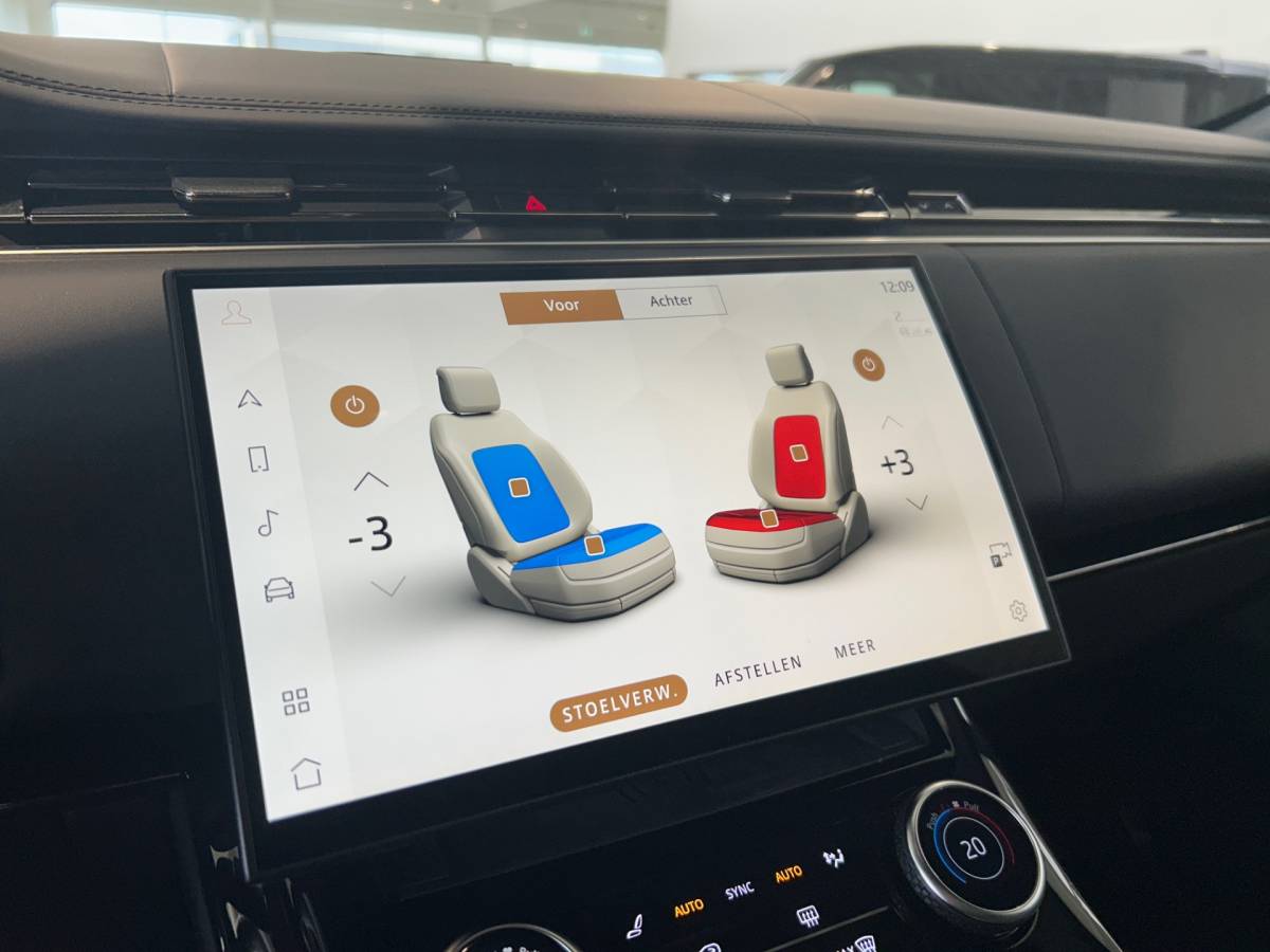 Land Rover Range Rover Sport Land Rover Range Rover Sport 3.0 P440e Dynamic HSE | Nieuw door ons geleverd | Geklimatiseerde voorstoelen |