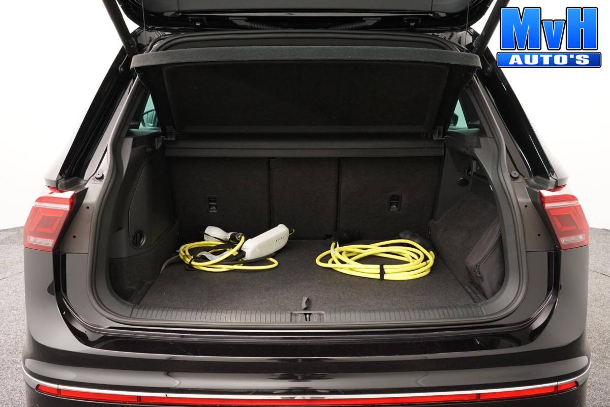 Volkswagen Tiguan Volkswagen Tiguan 1.4 TSI PHEV R-Line|PANO|STOEL/STUUR.VERW