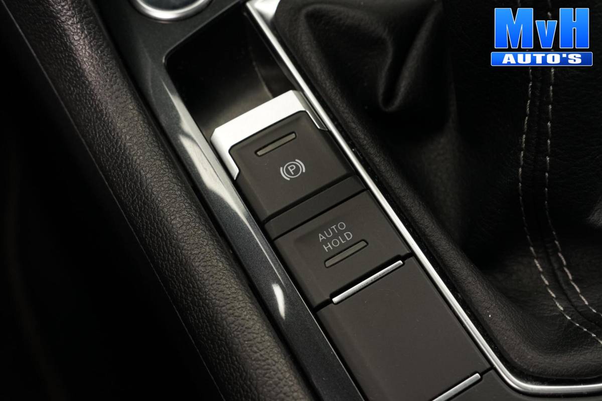 Volkswagen Tiguan Volkswagen Tiguan 1.4 TSI PHEV R-Line|PANO|STOEL/STUUR.VERW