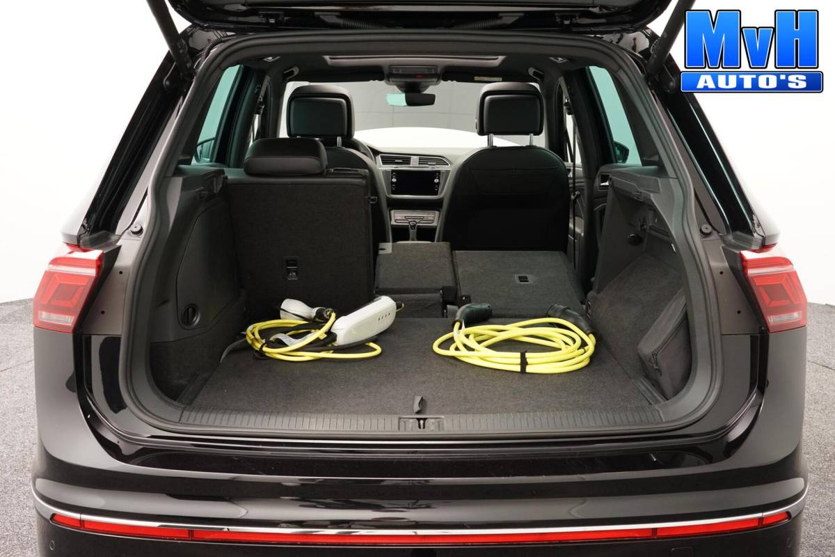 Volkswagen Tiguan Volkswagen Tiguan 1.4 TSI PHEV R-Line|PANO|STOEL/STUUR.VERW