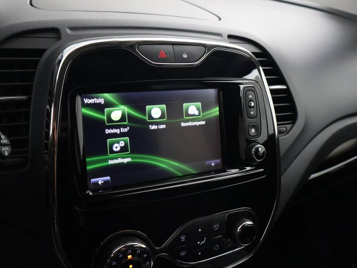 Renault Captur Renault Captur 1.2 TCe TWO-TONE DYNAMIQUE AUTOMAAT + CAMERA | TREKHAAK | KEYLESS | NAVIGATIE