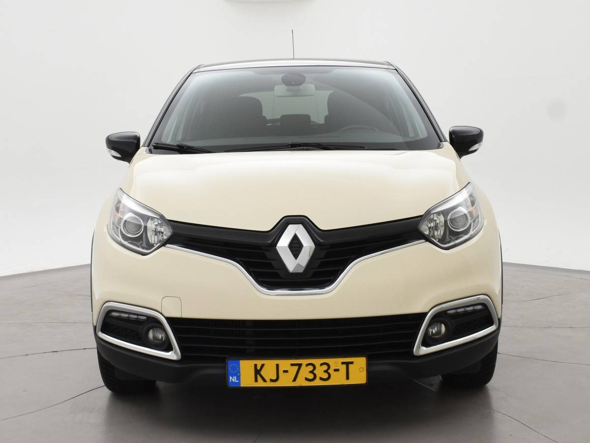 Renault Captur Renault Captur 1.2 TCe TWO-TONE DYNAMIQUE AUTOMAAT + CAMERA | TREKHAAK | KEYLESS | NAVIGATIE