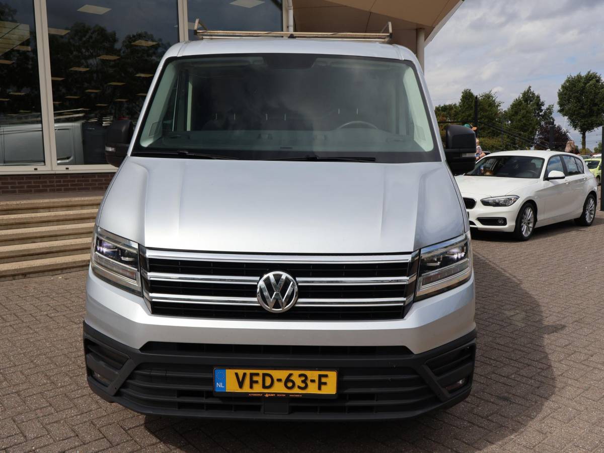 Volkswagen Crafter Volkswagen Crafter 35 2.0TDI L3H2 177 PK AUT. + CAMERA | LED | TREKHAAK 3000 KG | IMPERIAAL | CARPLAY