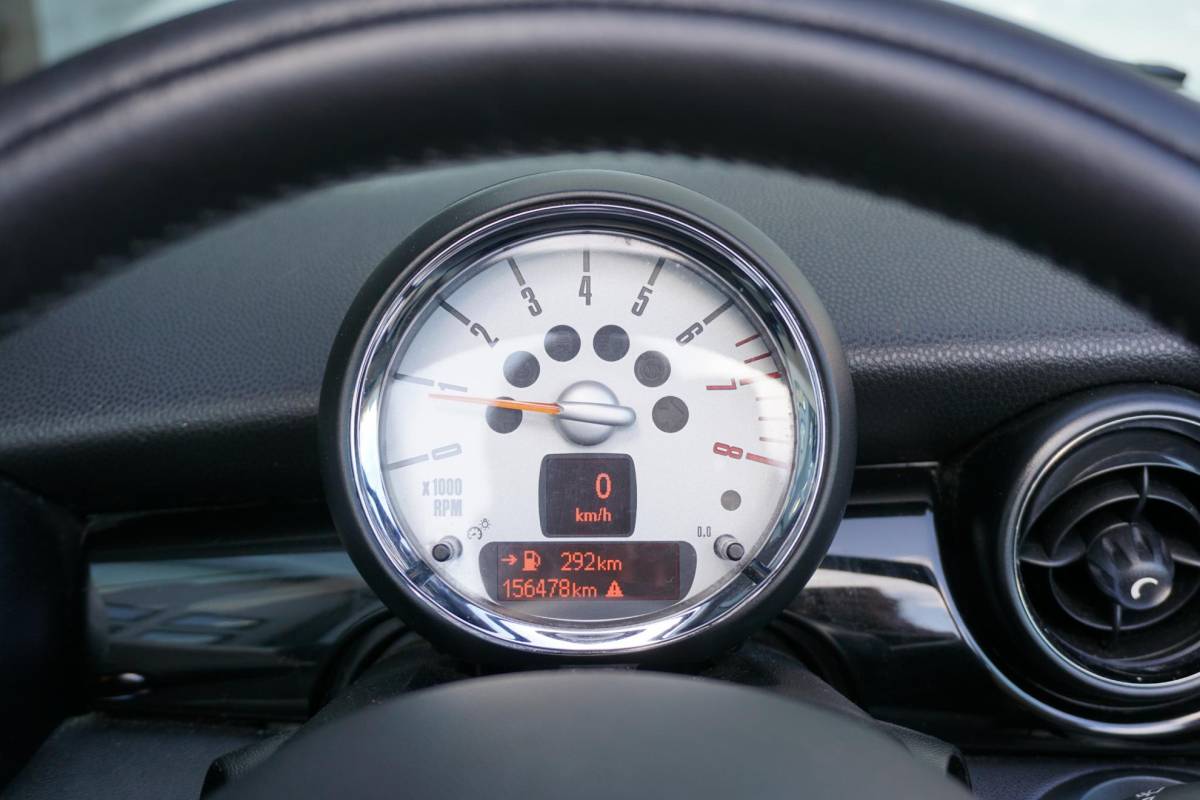MINI One Cabrio MINI Cabrio 1.6 One Chili + LEDER / PDC