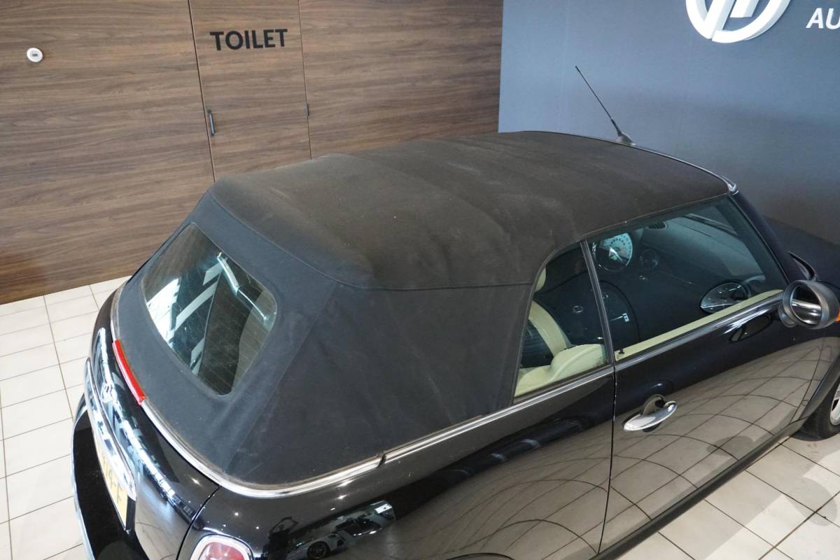MINI One Cabrio MINI Cabrio 1.6 One Chili + LEDER / PDC