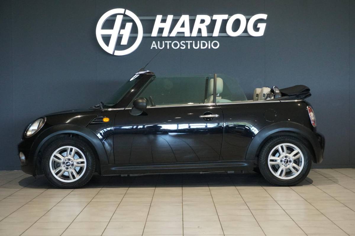 MINI One Cabrio MINI Cabrio 1.6 One Chili + LEDER / PDC
