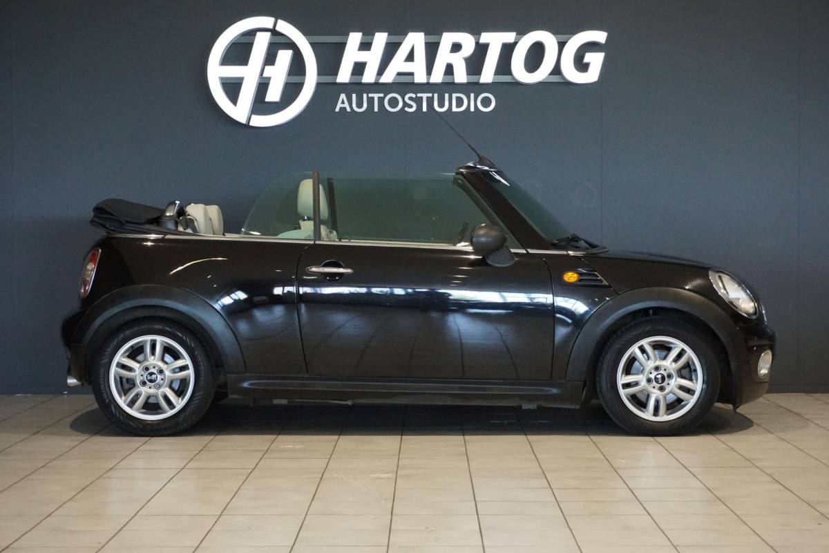 MINI One Cabrio MINI Cabrio 1.6 One Chili + LEDER / PDC