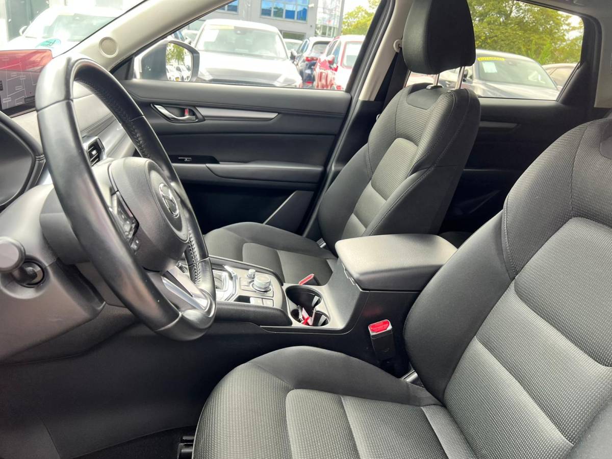 Mazda CX-5 Mazda CX-5 2.0 SkyActiv-G 165 Comfort AUTOMAAT | TREKHAAK | NED.AUTO | DEALER ONDERHOUDEN | APPLE CARPLAY/ANDROID AUTO | STOEL- en STUURVERWARMING | FULL MAPP NAVIGATIE | 19″LM VELGEN |