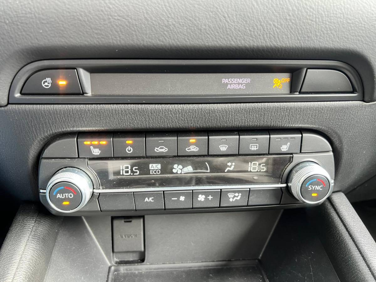 Mazda CX-5 Mazda CX-5 2.0 SkyActiv-G 165 Comfort AUTOMAAT | TREKHAAK | NED.AUTO | DEALER ONDERHOUDEN | APPLE CARPLAY/ANDROID AUTO | STOEL- en STUURVERWARMING | FULL MAPP NAVIGATIE | 19″LM VELGEN |
