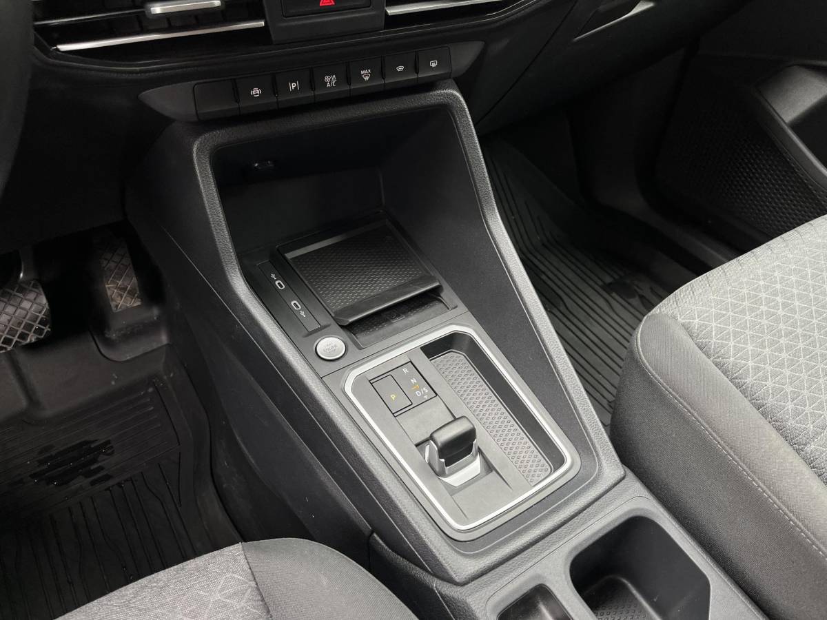 Ford Transit Connect Ford Transit Connect 2.0 EcoBlue L2 Limited