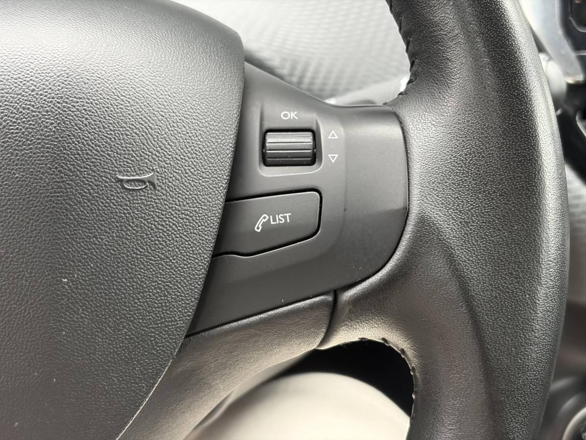 Peugeot 2008 Peugeot 2008 1.2 PureTech Blue Lion ✓D-riem vv in 10-2025✓Navi✓110pk✓Carplay✓Airco✓Cruise✓Pdc✓N.A.P✓Apk tot 12-2026