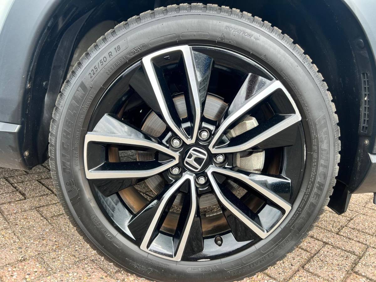 Honda HR-V Honda HR-V 1.5 e:HEV Elegance AUTOMAAT | FULL HYBRID | A. CAMERA | APPLE CARPLAY/ANDROID AUTO | STOELVERWARMING | FULL MAPP NAVIGATIE | NED. AUTO | 1e EIGENAAR |
