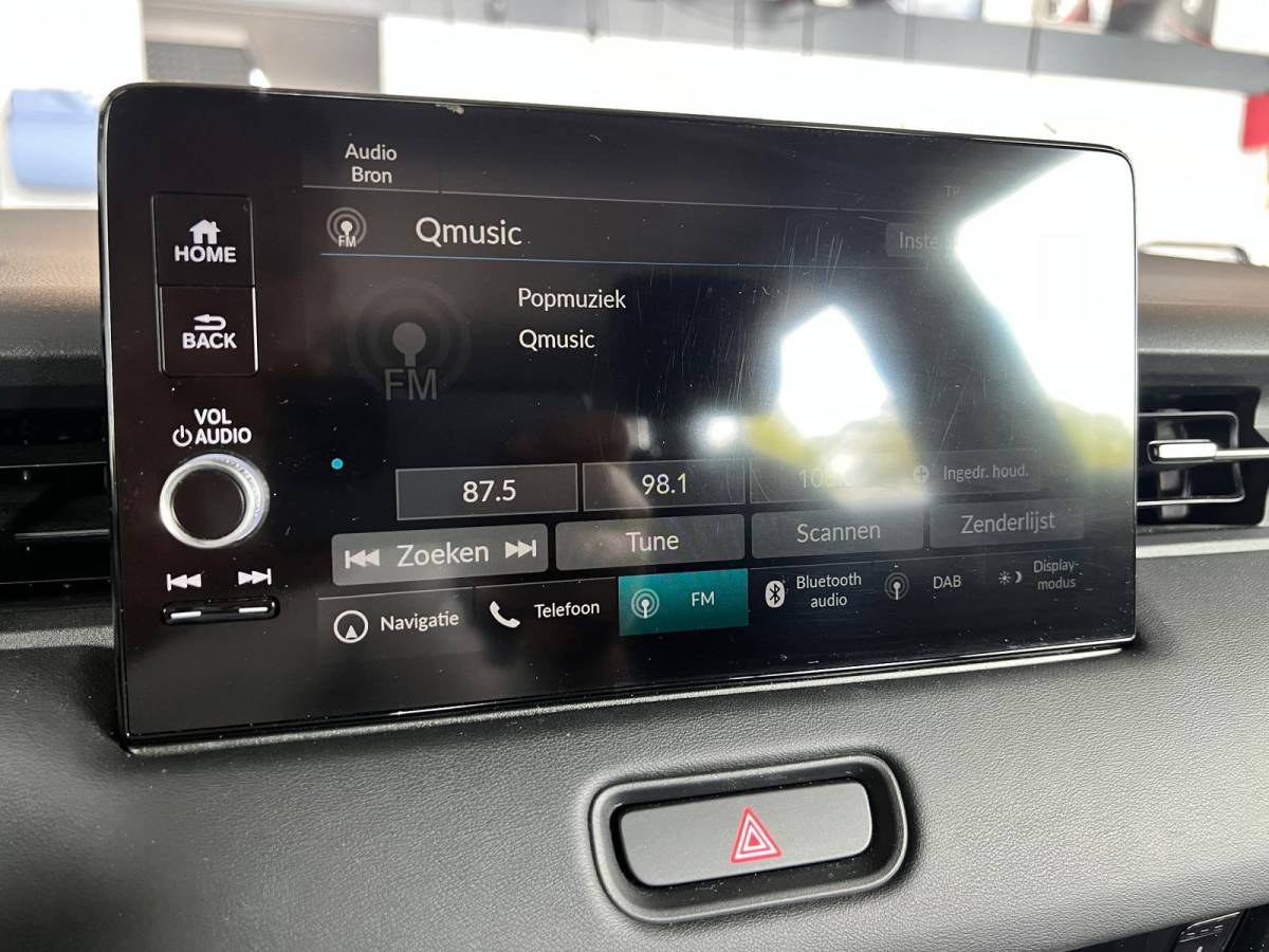 Honda HR-V Honda HR-V 1.5 e:HEV Elegance AUTOMAAT | FULL HYBRID | A. CAMERA | APPLE CARPLAY/ANDROID AUTO | STOELVERWARMING | FULL MAPP NAVIGATIE | NED. AUTO | 1e EIGENAAR |