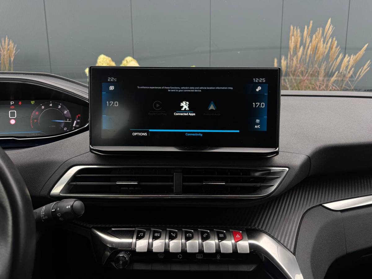 Peugeot 3008 Peugeot 3008 1.2 PureTech Active Pack | 12-2021 | Camera | Cruise