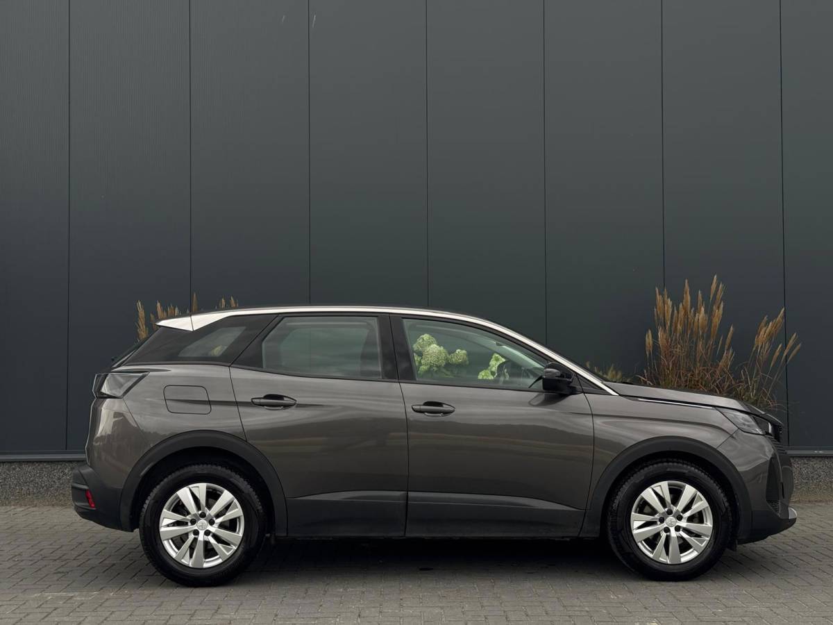 Peugeot 3008 Peugeot 3008 1.2 PureTech Active Pack | 12-2021 | Camera | Cruise