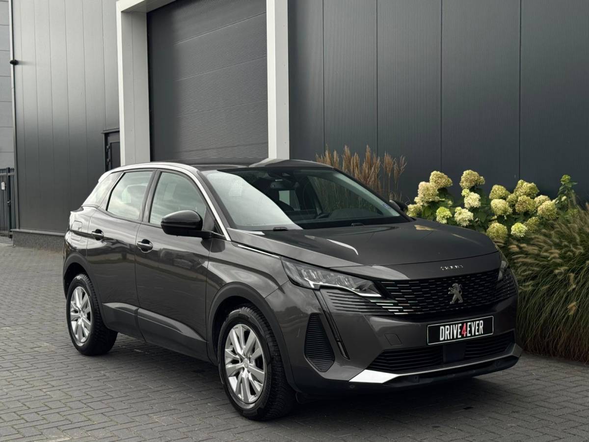 Peugeot 3008 Peugeot 3008 1.2 PureTech Active Pack | 12-2021 | Camera | Cruise