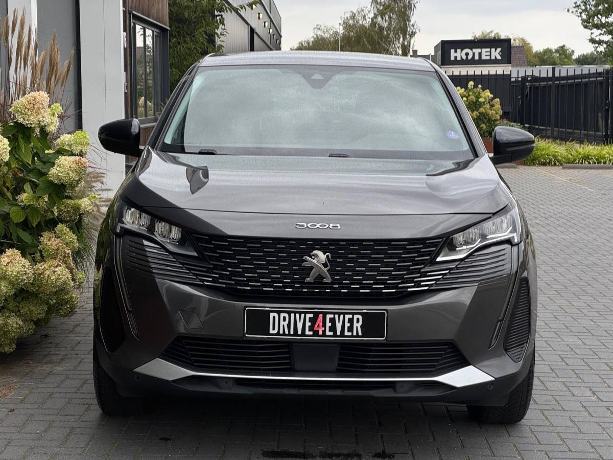 Peugeot 3008 Peugeot 3008 1.2 PureTech Active Pack | 12-2021 | Camera | Cruise
