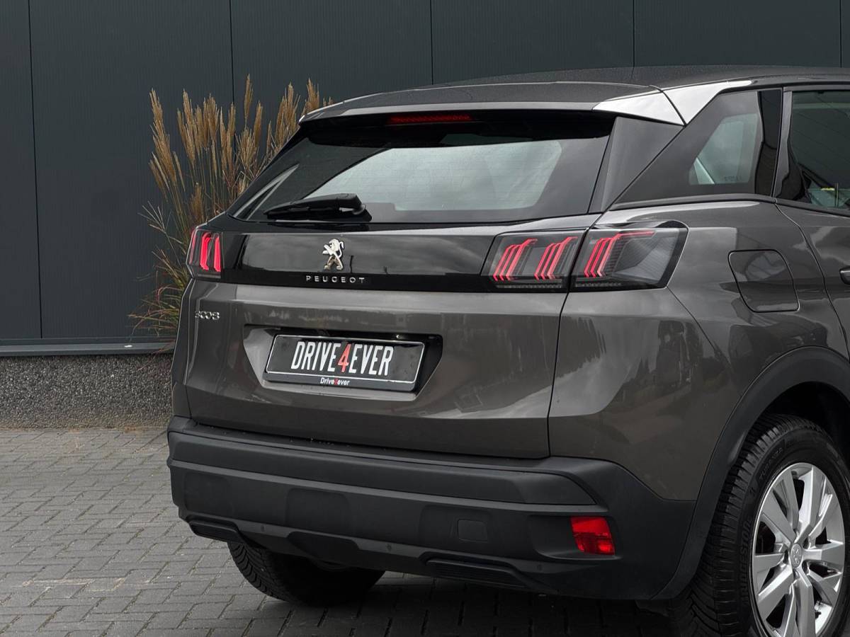 Peugeot 3008 Peugeot 3008 1.2 PureTech Active Pack | 12-2021 | Camera | Cruise