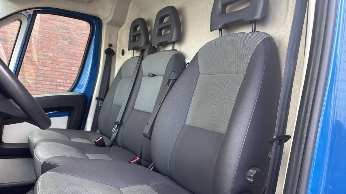 Peugeot Boxer Peugeot Boxer 330 2.0 BlueHDI L2H 1e eigenaar AIRCO CRUISE nieuwe distributie EURO6