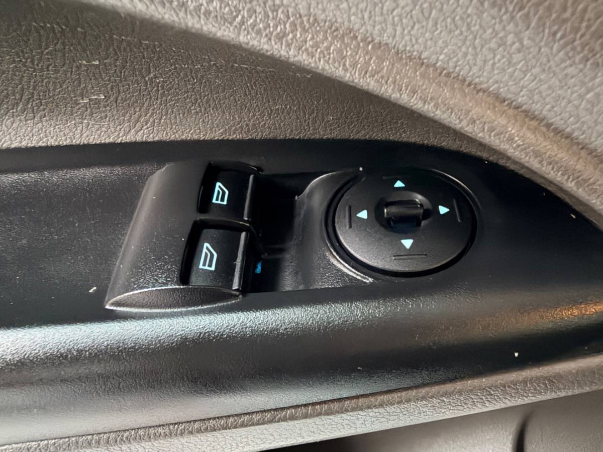Ford Transit Connect Ford Transit Connect L2H1 Servicewagen 1.5 100pk EcoBlue Trend 3persoons, Sortimo kasten, V230 omvormer, RIJKLAARPRIJS!