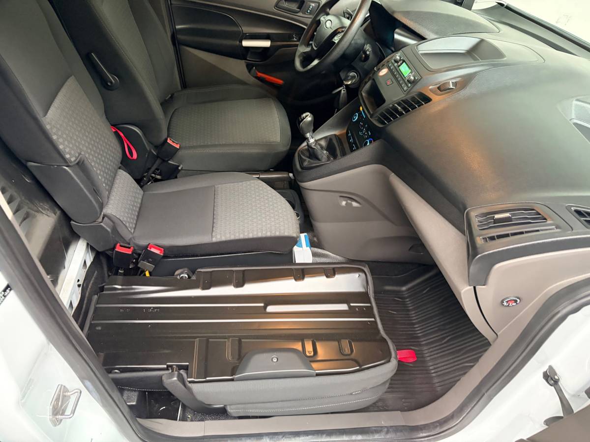 Ford Transit Connect Ford Transit Connect L2H1 Servicewagen 1.5 100pk EcoBlue Trend 3persoons, Sortimo kasten, V230 omvormer, RIJKLAARPRIJS!